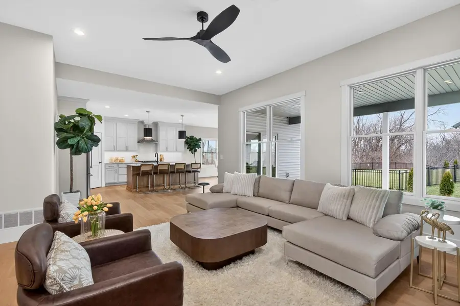 7091 Spring Creek Drive, Bettendorf, IA 52722 - #3