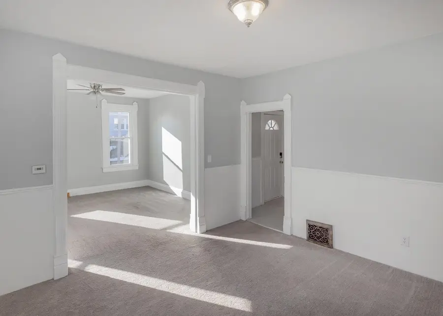 3223 9th Avenue, Rock Island, IL 61201 - #3