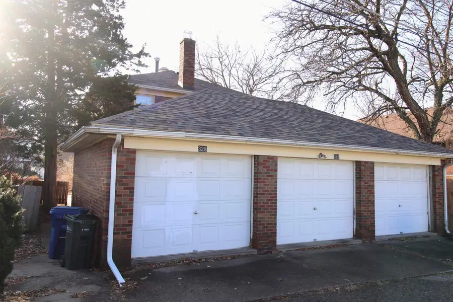 326 W Hayes St Street, Davenport, IA 52803 - #2