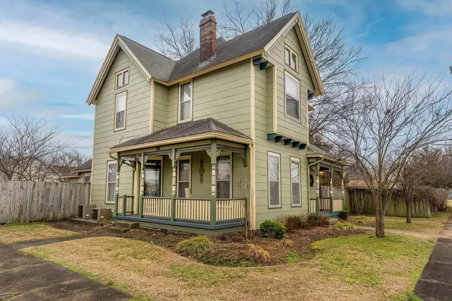 204 S 17th Street, Murphysboro, IL 62966 - Image #2