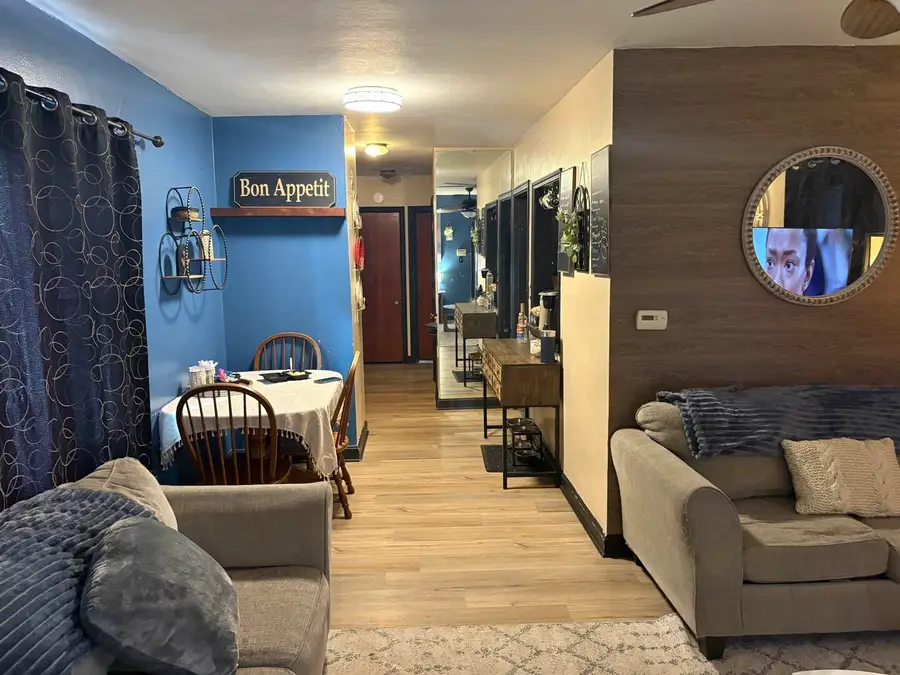 1527 Cedar St Street, Davenport, IA 52804 - #2