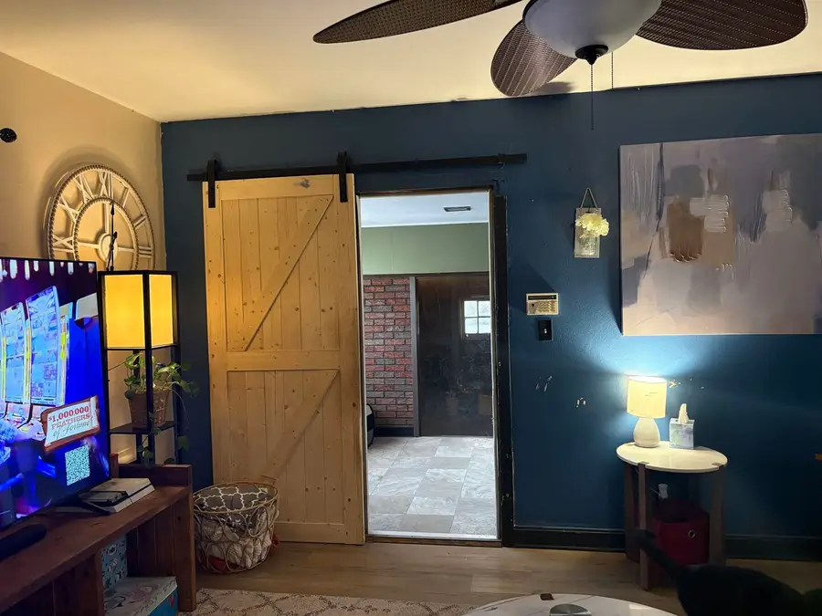 1527 Cedar St Street, Davenport, IA 52804 - #3