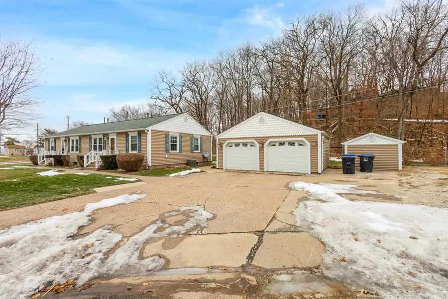 Address Withheld By Seller, Moline, IL 61265 - Image #3