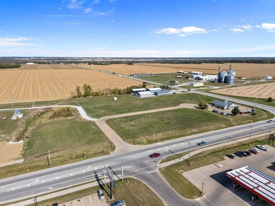 Lot 7 13th Avenue Court, Aledo, IL 61231 - Image #2