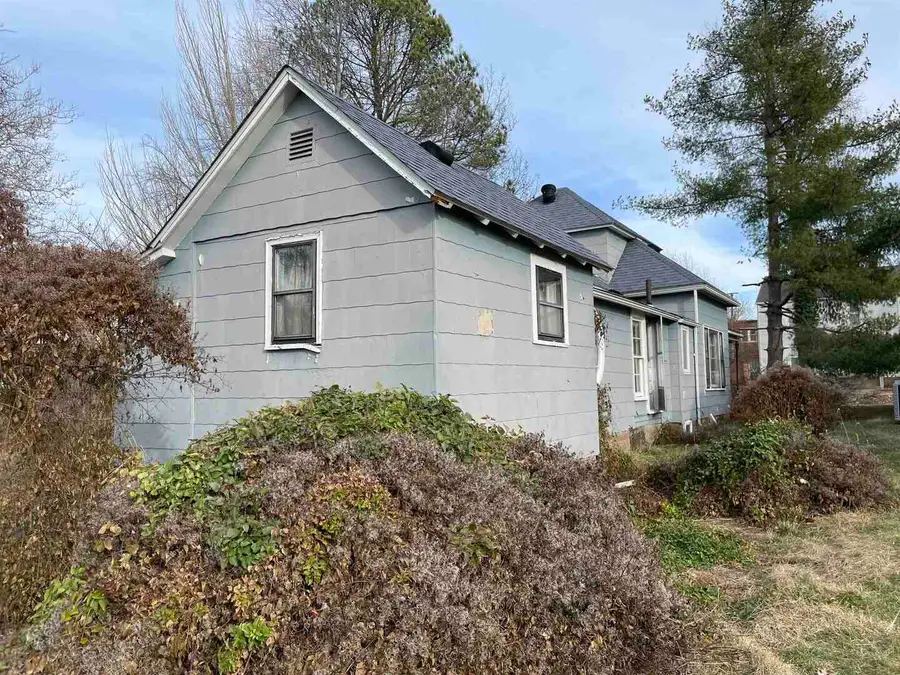 209 S 16th Street, Herrin, IL 62948 - Image #3