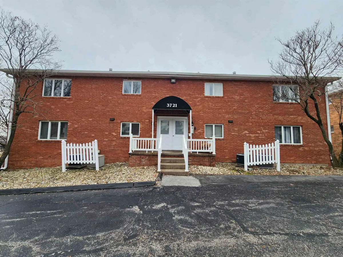 3721 35th Street #1, Moline, IL 61265 - Image #1