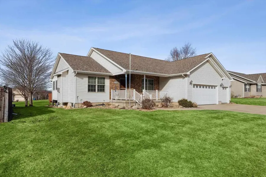1710 Mackin Drive, Dewitt, IA 52742 - Image #3
