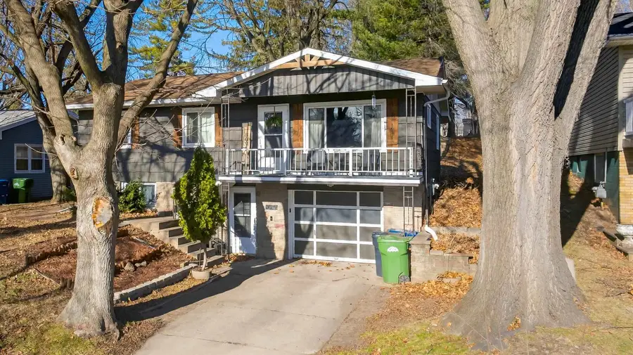 920 5th Avenue N, Clinton, IA 52732 - Image #3