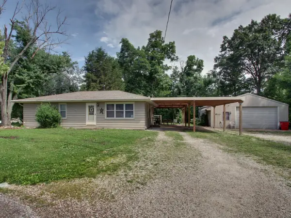 931 N 64th Street, Quincy, IL 62305