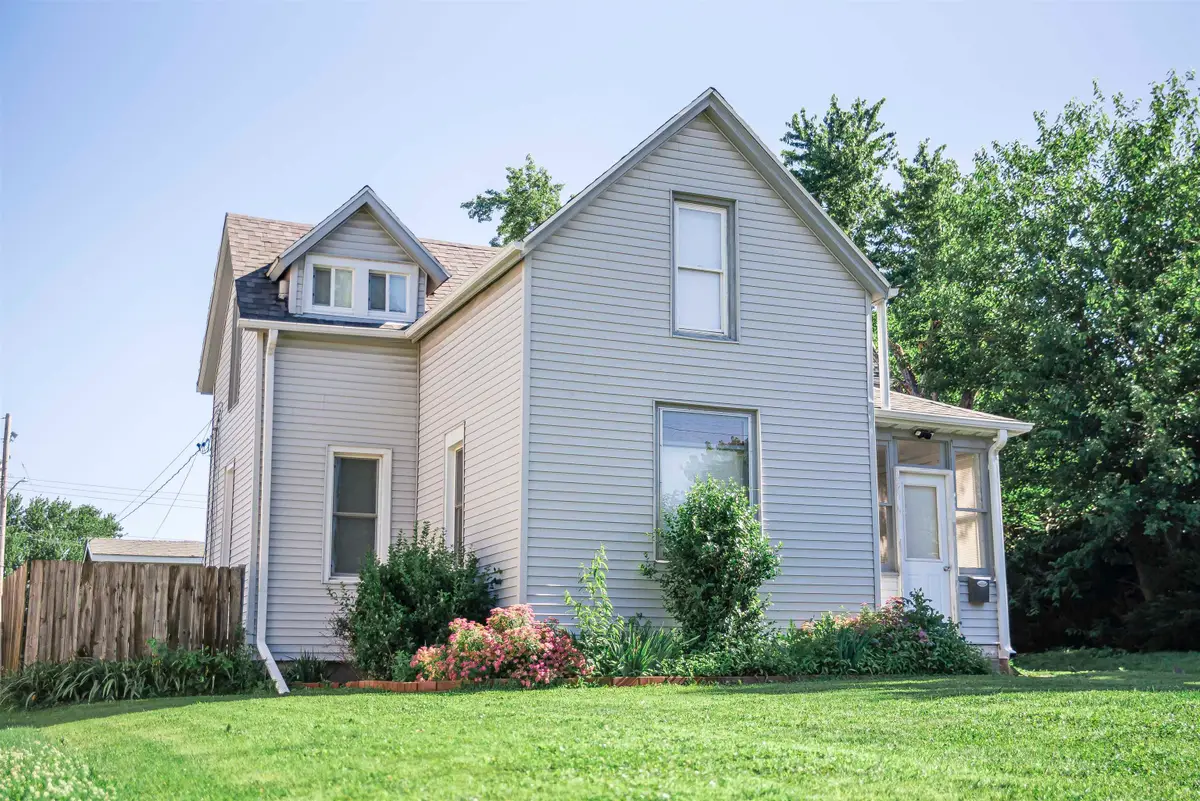 2049 Chestnut Street, Quincy, IL 62301 - #1
