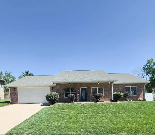 5437 Watchtower Drive, Quincy, IL 62305