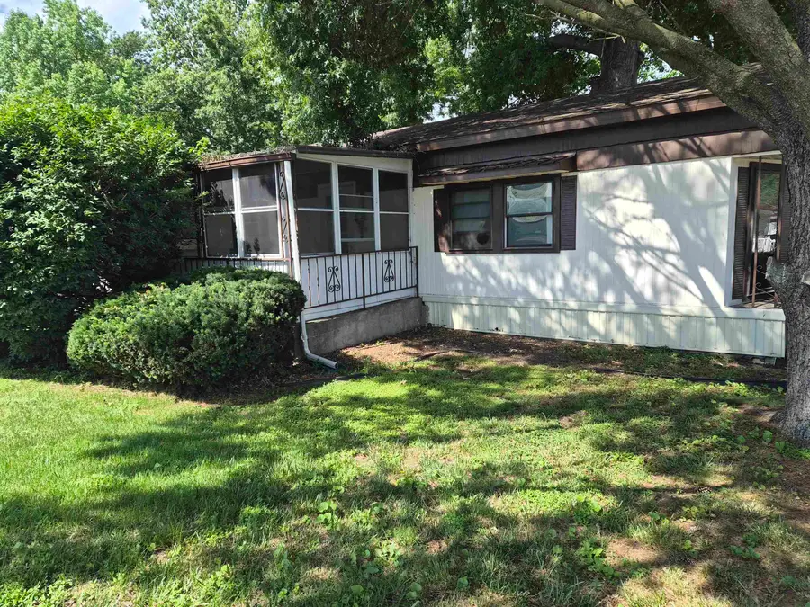 2220 Sunny Lane, Quincy, IL 62305 - #3