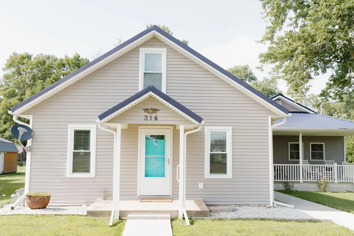 Address Withheld By Seller, Coatsburg, IL 62325 - #1