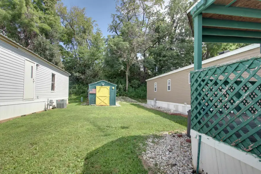 905 Joshua Street, Quincy, IL 62305 - #2