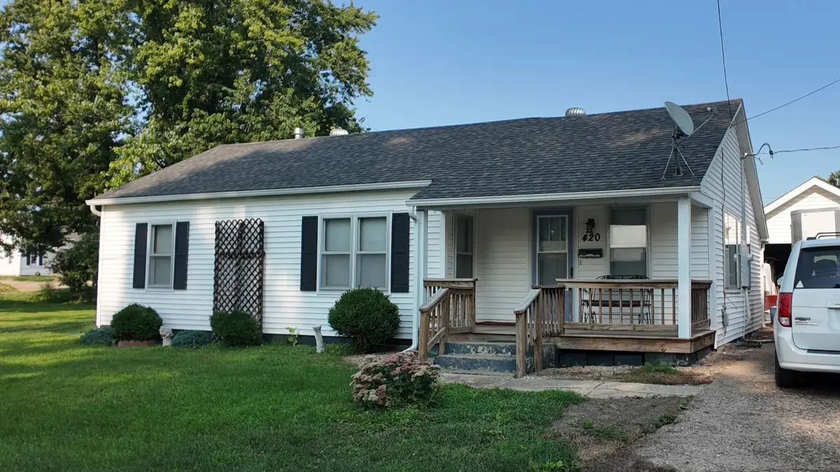 420 N Mississippi Street, Pittsfield, IL 62363 - #1