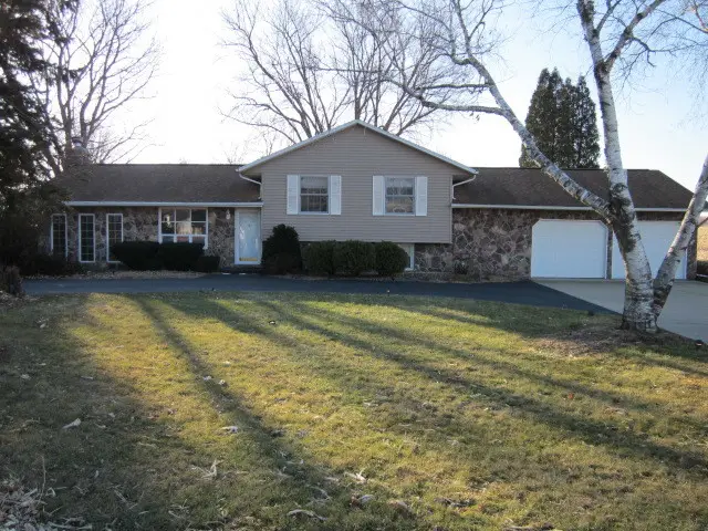 325 Bradmar Drive, Pearl City, IL 61062 - #1