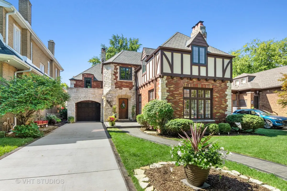 9950 S Hamilton Avenue, Chicago, IL 60643 - #1