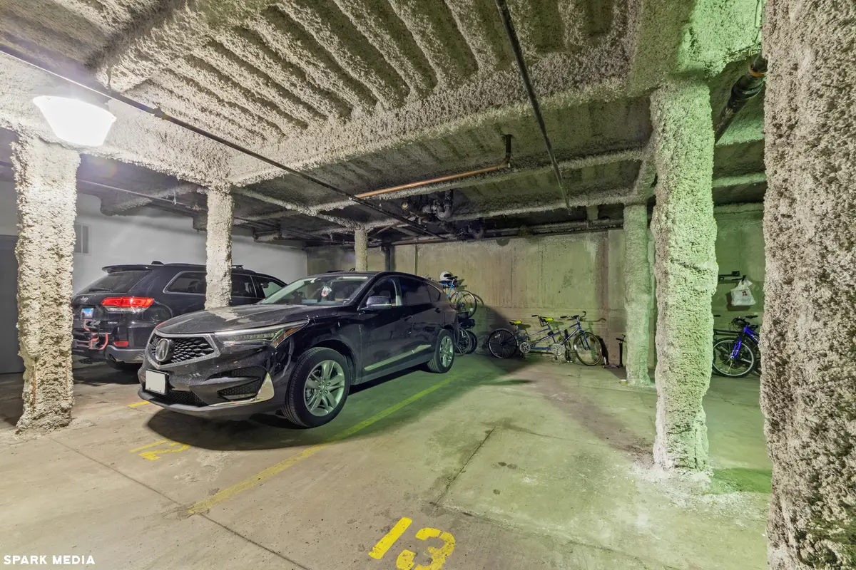 1215 W Gunnison Street #P-13, Chicago, IL 60640 - #1