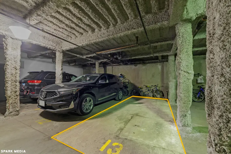 1215 W Gunnison Street #P-13, Chicago, IL 60640 - #2