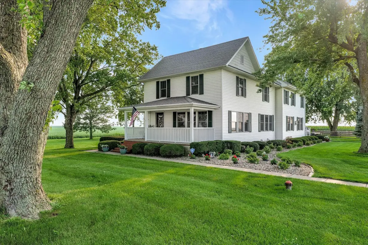 2611 County Road 800, Dewey, IL 61840 - Image #1