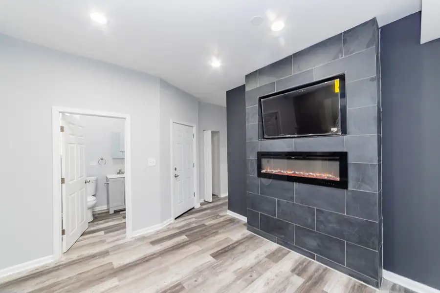 6510 S Vernon Avenue, Chicago, IL 60637 - #3