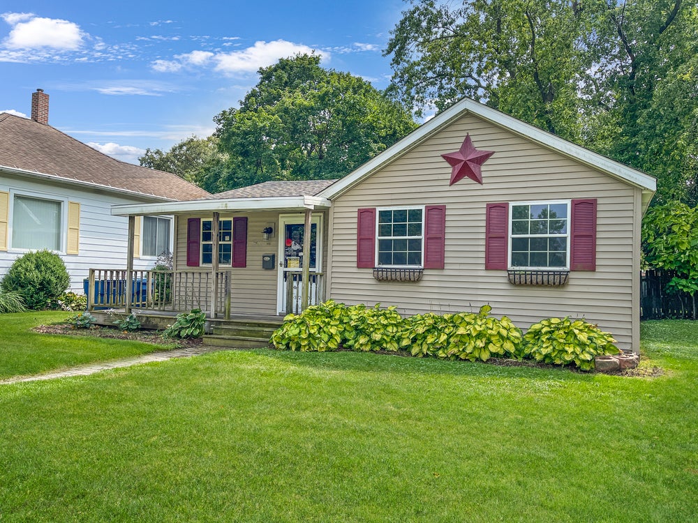 315 W Delaware Street, Dwight, IL 60420 ERA