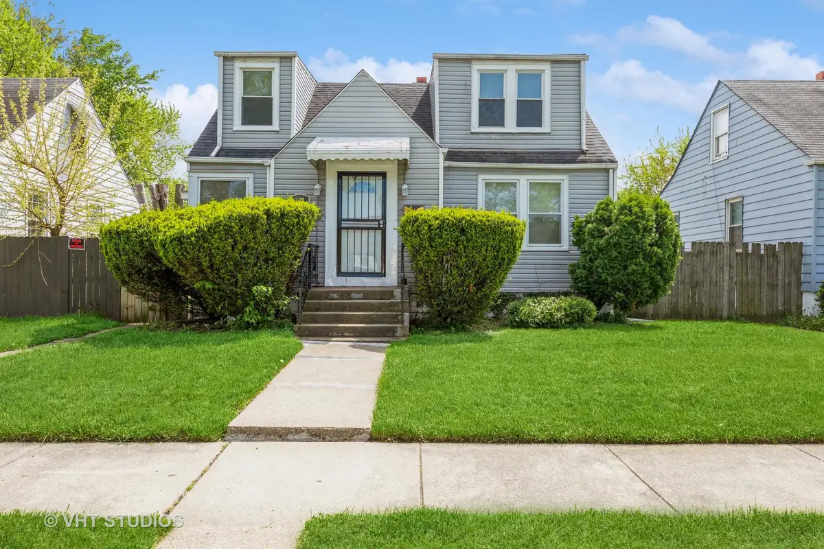 205 E 142nd Place, Dolton, IL 60419 - Image #1