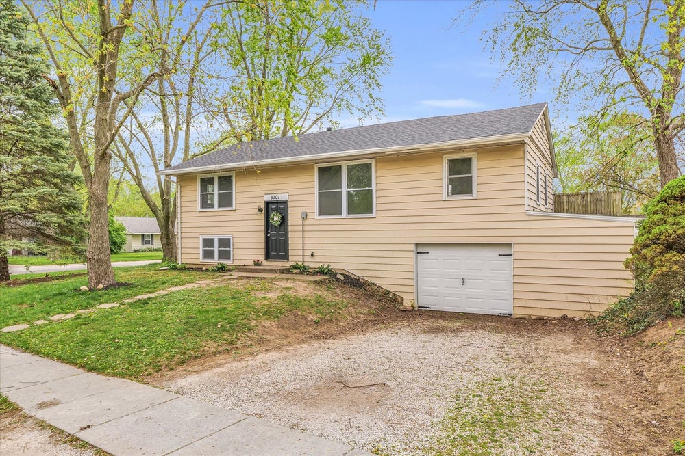 3101 York Drive, Champaign, IL 61821 ERA