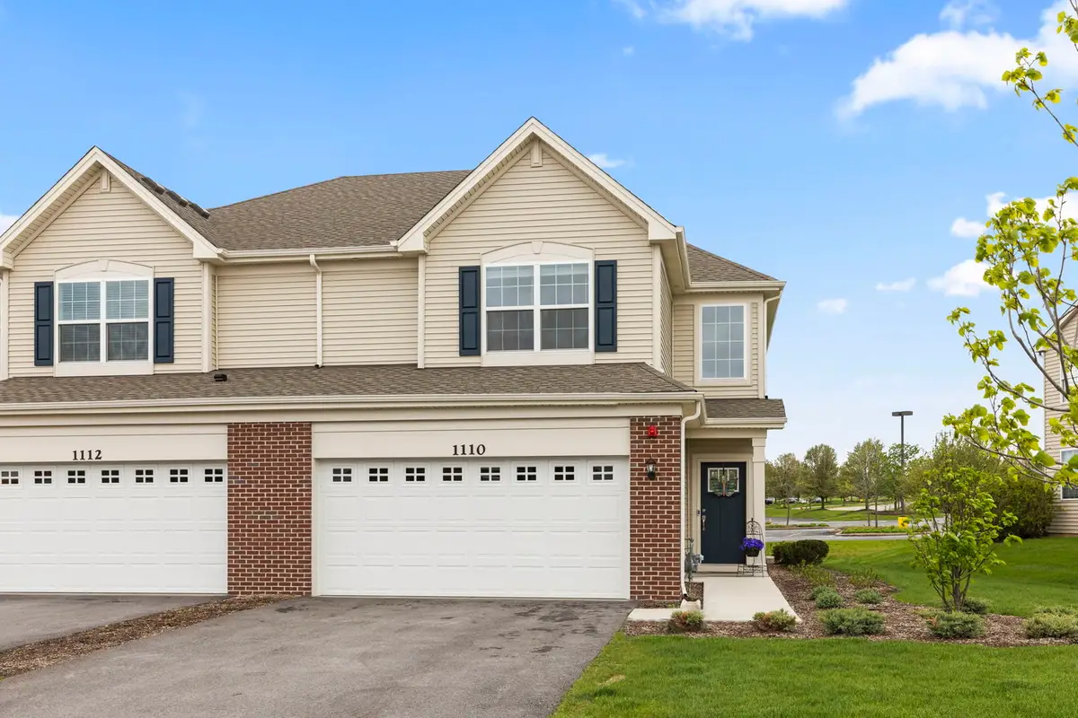 1110 Hawk Hollow Drive, Yorkville, IL 60560 - Image #1