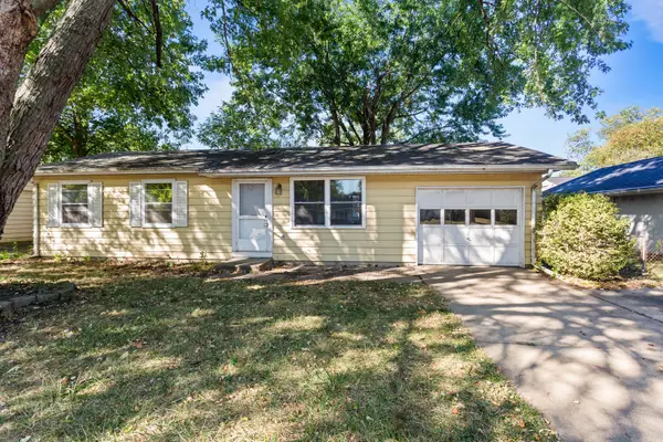 905 S Duncan Road, Champaign, IL 61821