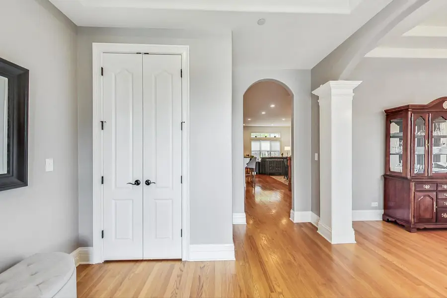 1450 E Northwest Highway, Arlington Heights, IL 60004 - Image #3