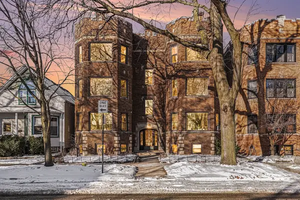 2326 W Argyle Street #3B, Chicago, IL 60625