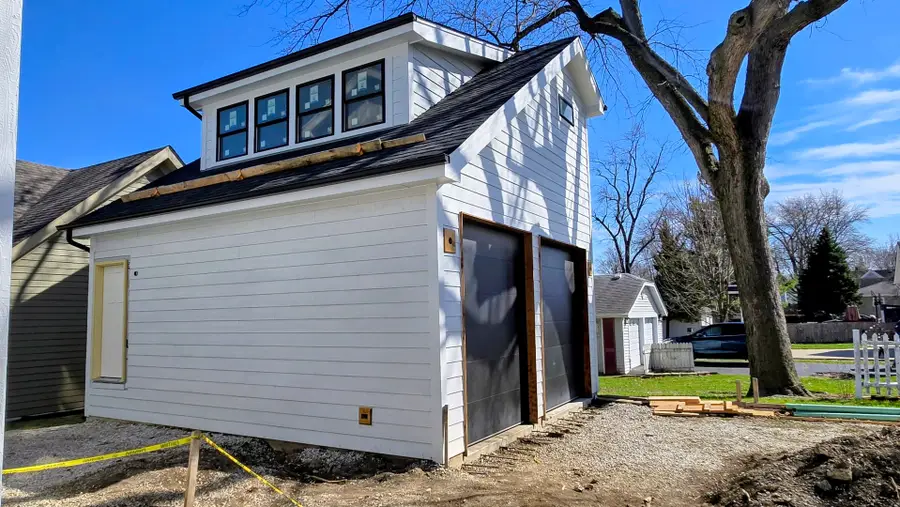 533 E Division Street, Lockport, IL 60441 - #3