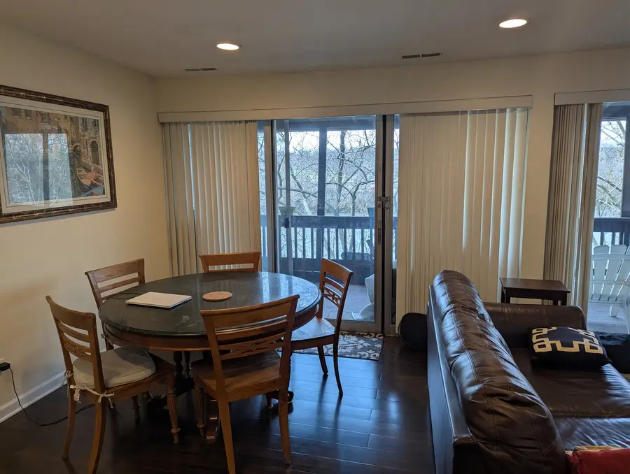 5529 E Lake Drive #F, Lisle, IL 60532 - Image #3