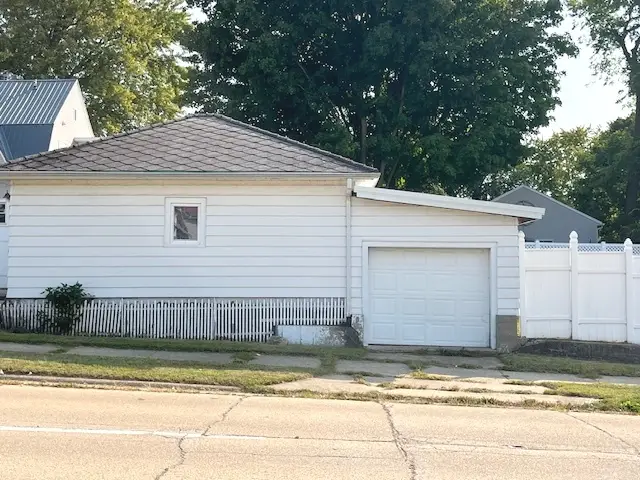 218 Lincoln Way, Dixon, IL 61021 - #3