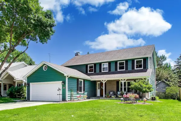207 Mainsail Drive, Third Lake, IL 60030