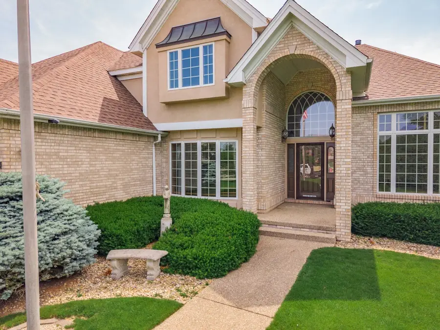 17 Smokey Court, Bloomington, IL 61704 - #2