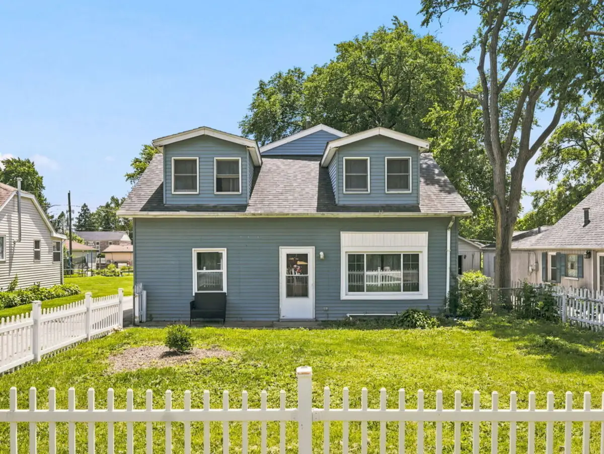 16W583 2nd Court, Bensenville, IL 60106 - #1