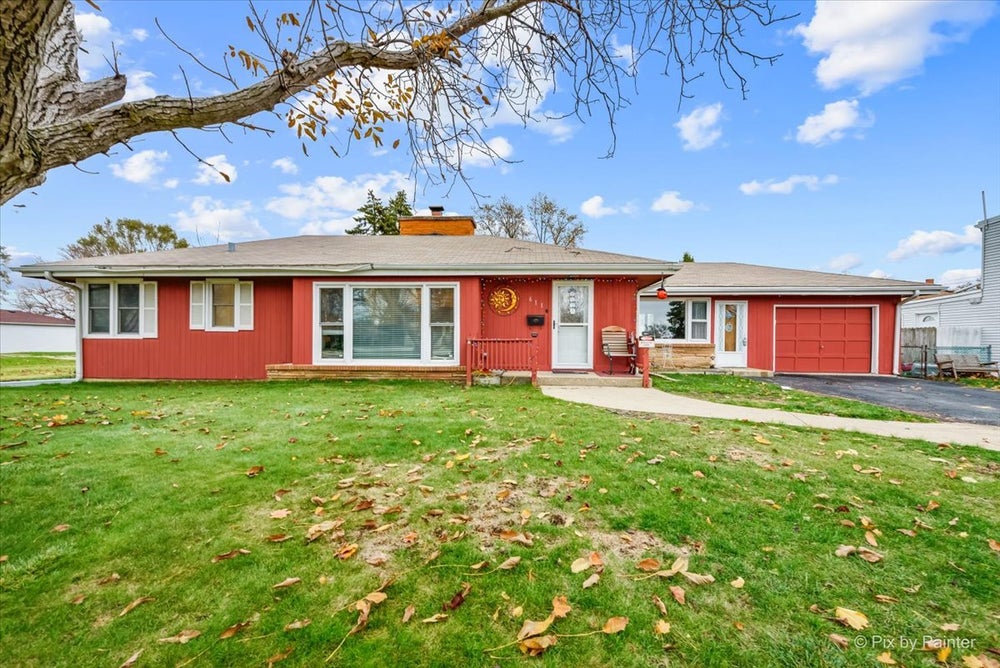 Photo inspiration: Visual Reference: 611 N Ardmore Avenue Villa Park Il 60181