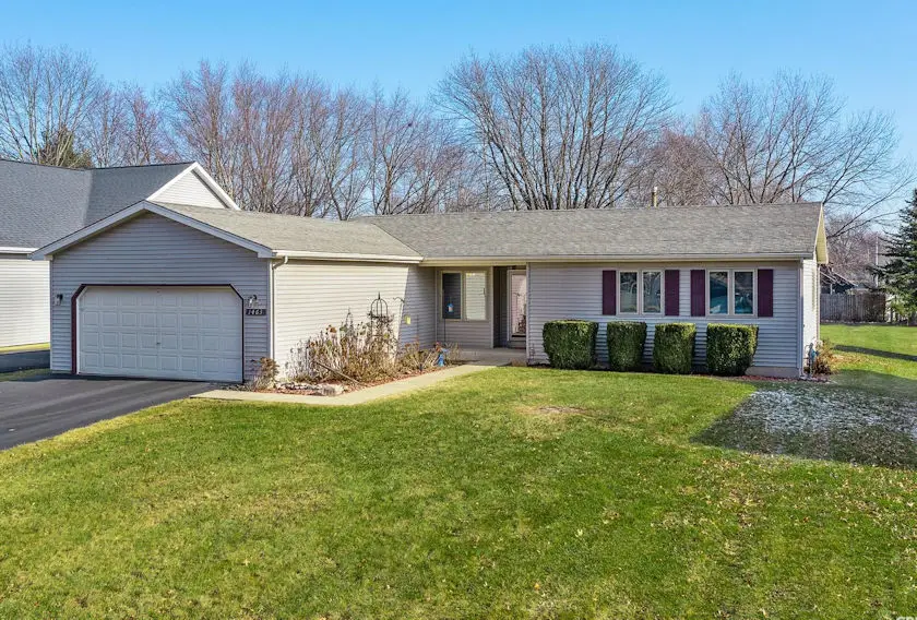 1463 Nova Road, Lake Holiday, IL 60548 - Image #1