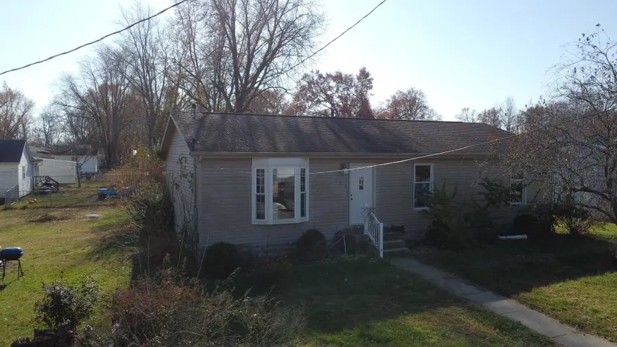Address Withheld By Seller, Watseka, IL 60970 - Image #3