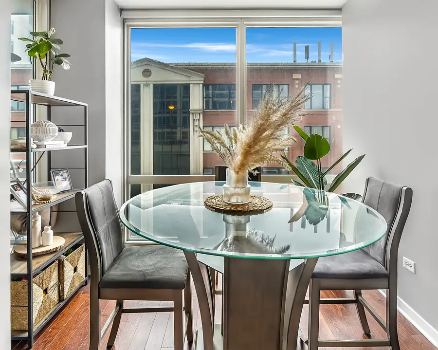 757 N Orleans Street #610, Chicago, IL 60654 - #3