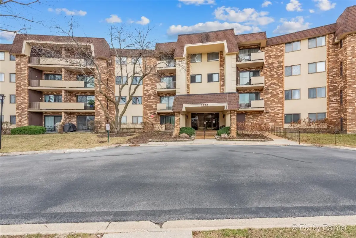 3350 N Carriageway Drive #411, Arlington Heights, IL 60004 - Image #1