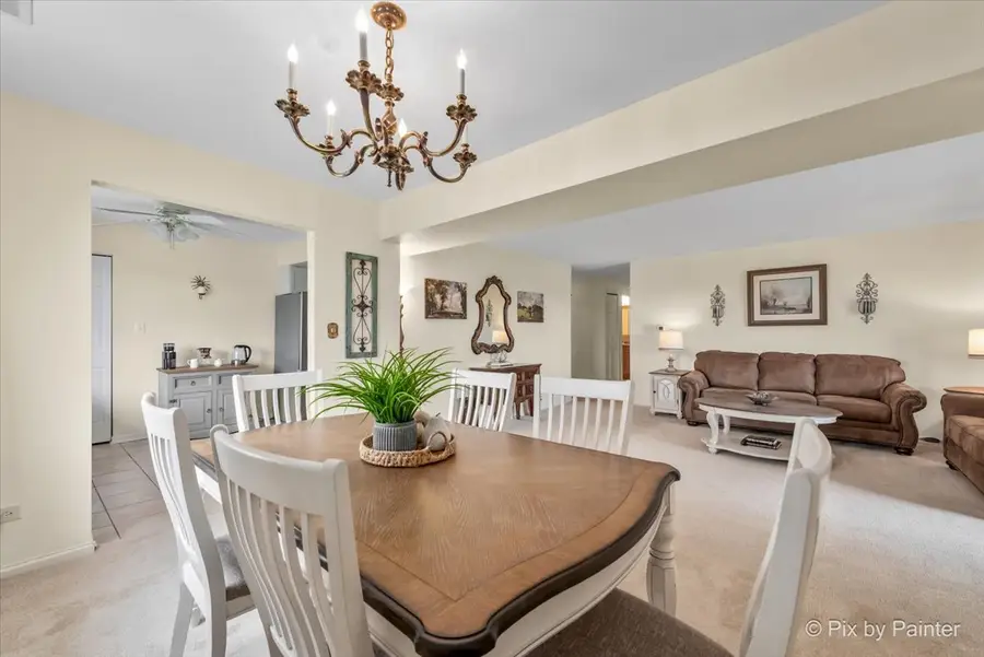 3350 N Carriageway Drive #411, Arlington Heights, IL 60004 - Image #3