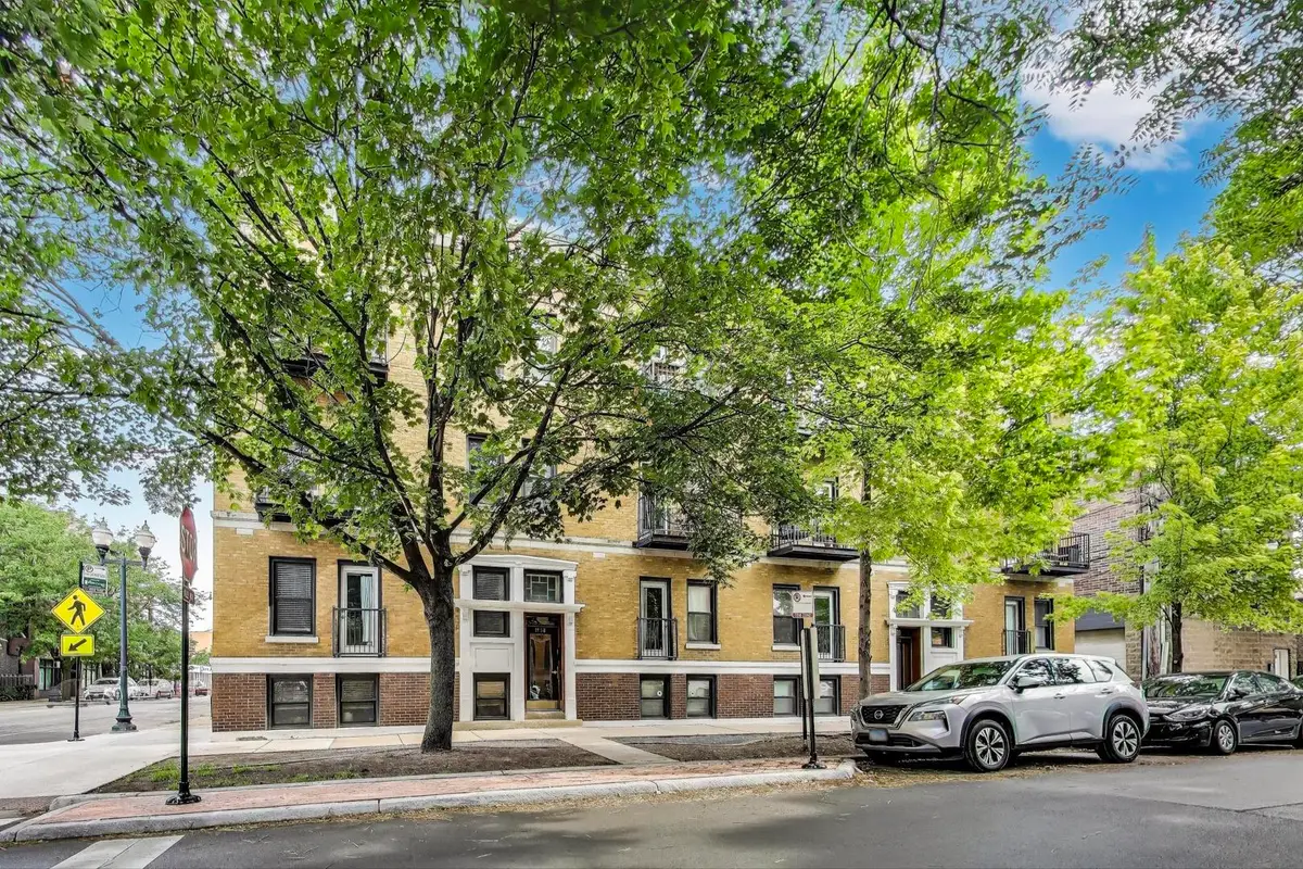 Address Withheld By Seller, Chicago, IL 60613 - Image #1