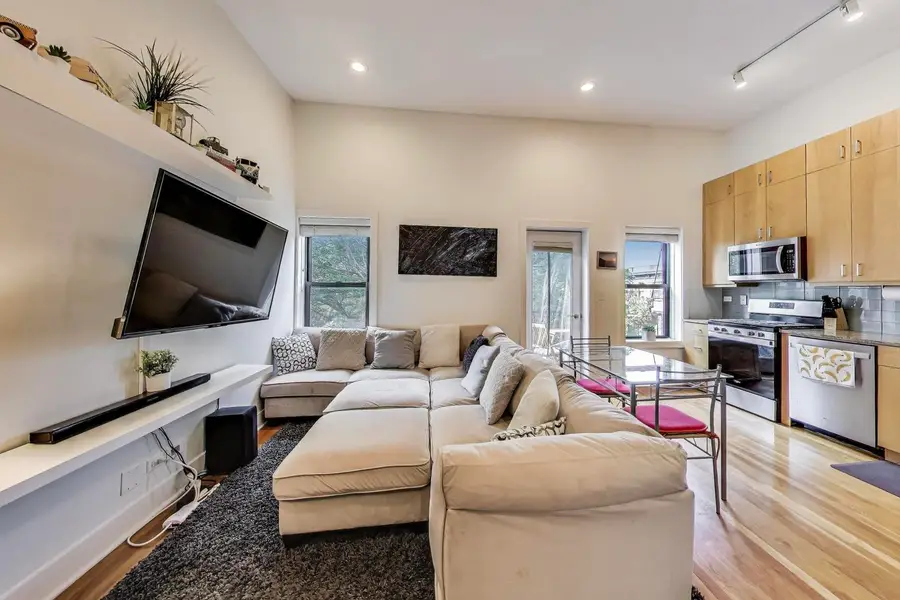 Address Withheld By Seller, Chicago, IL 60613 - Image #3