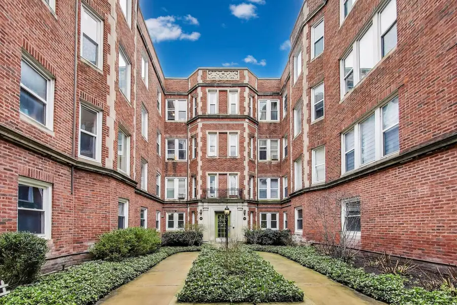 1411 W Farwell Avenue #E2, Chicago, IL 60626 - Image #2