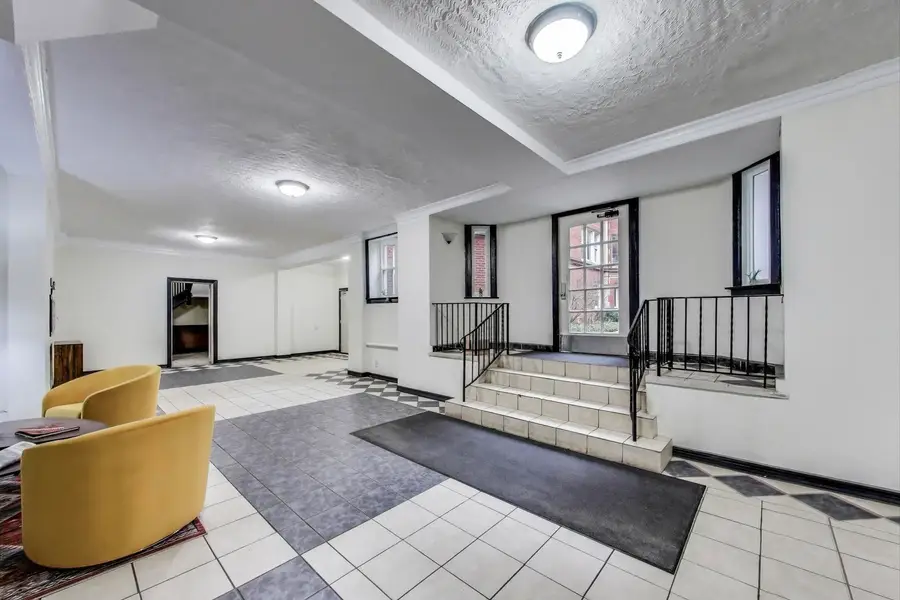 1411 W Farwell Avenue #E2, Chicago, IL 60626 - Image #3