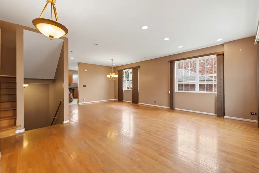 1024 Park Place, Bellwood, IL 60104 - #3