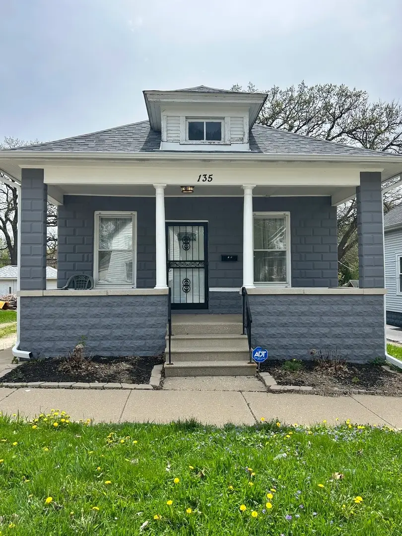 135 Evans Avenue, Aurora, IL 60505 - #1